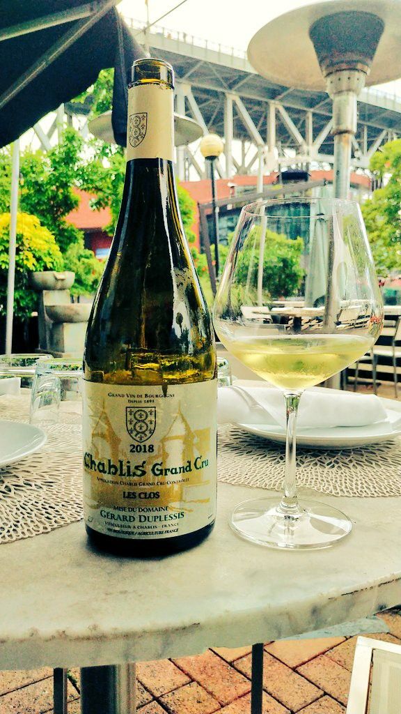 2018 Caves Duplessis Chablis Grand Cru Les Clos - CellarTracker