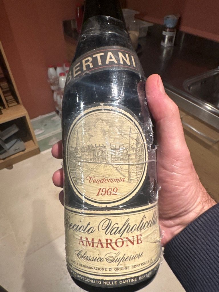 1968 Bertani Recioto della Valpolicella Classico Superiore