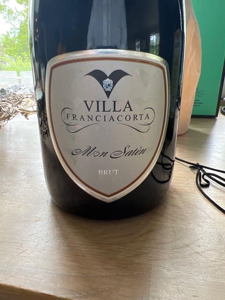 Wine - Villa Franciacorta