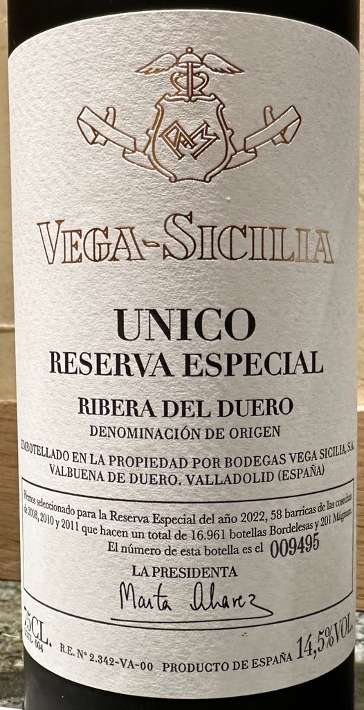 N.V. Bodegas Vega-Sicilia Ribera del Duero Único Reserva Especial