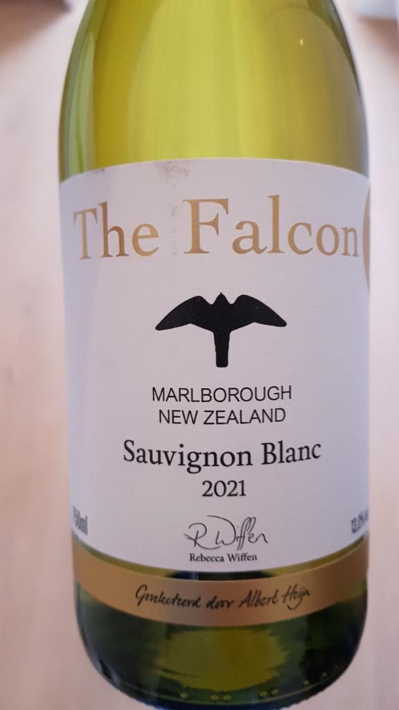 2023 Falcon Wines Sauvignon Blanc The Falcon New Zealand South Island 