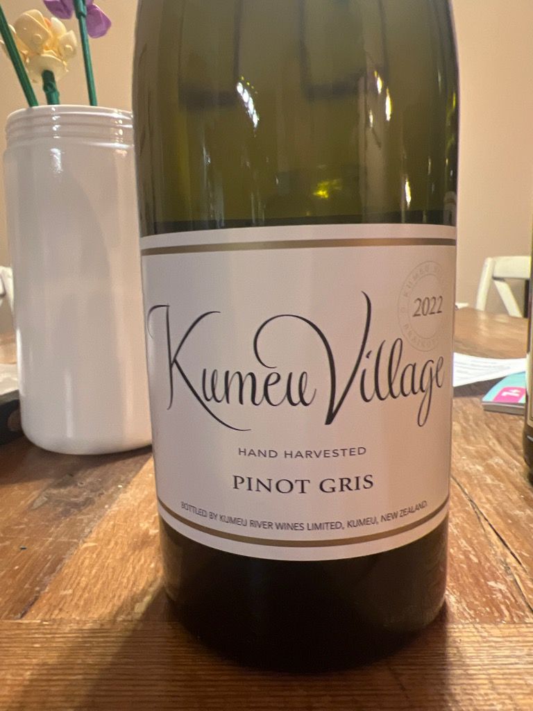 2022 Kumeu River Pinot Gris Village, New Zealand, North Island