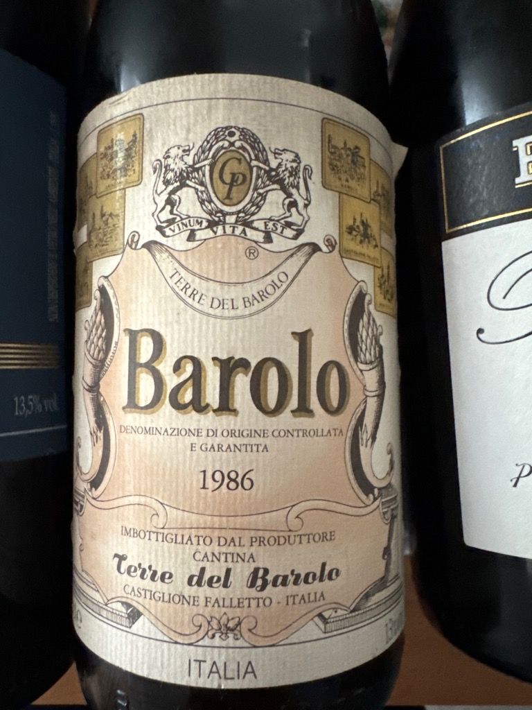1990 Cantina Terre Del Barolo Barolo Codana Riserva Castiglione