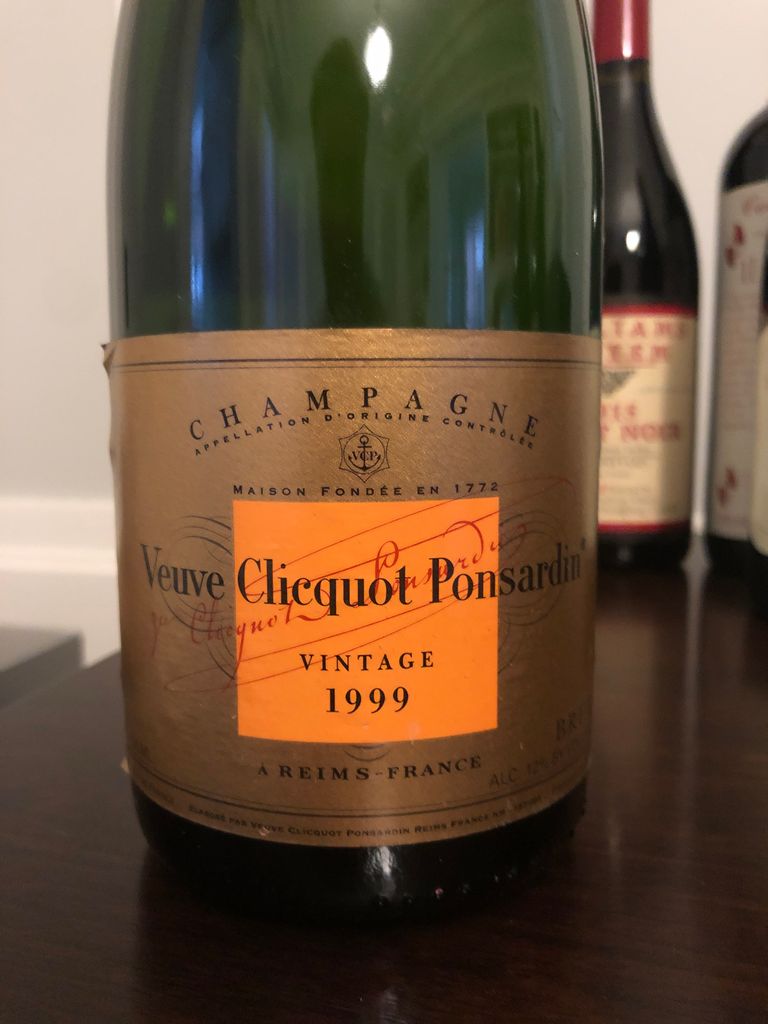 1999 Veuve Clicquot Champagne Brut Vintage - CellarTracker