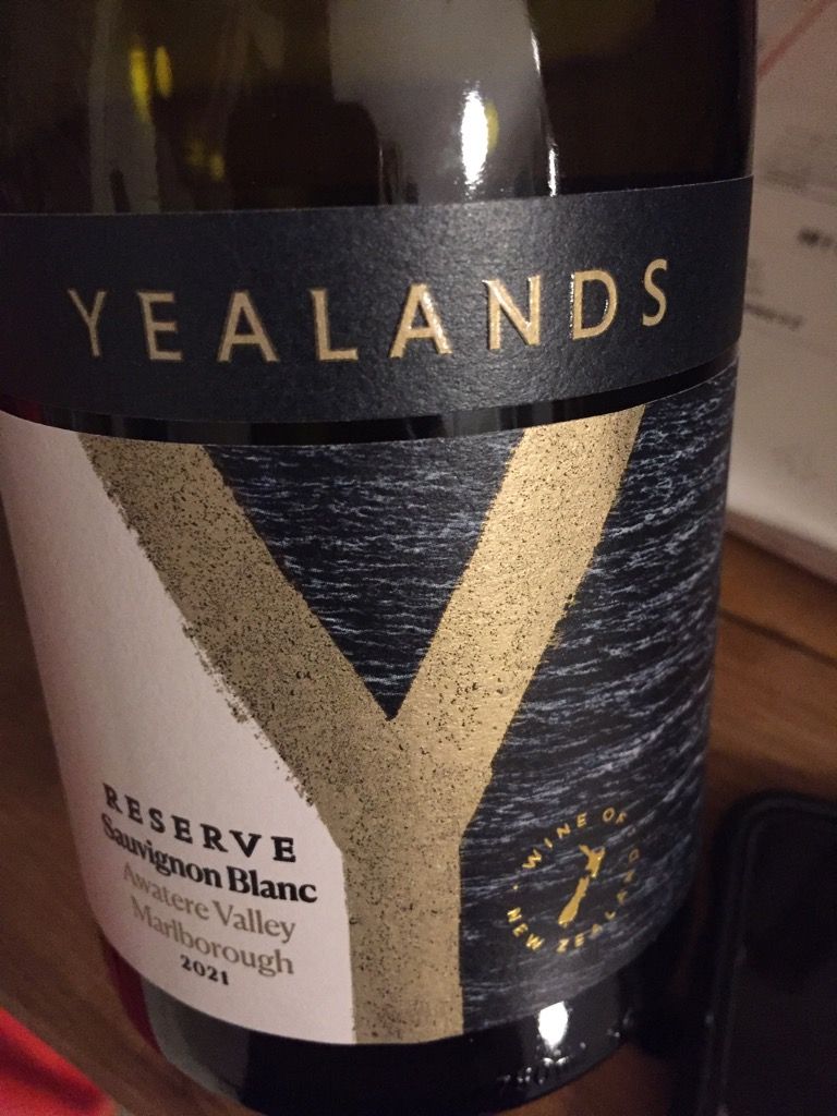 2021 Yealands Estate Sauvignon Blanc Reserve New Zealand South Island 2021-yealands-estate-sauvignon-blanc-reserve-new-zealand-south-island