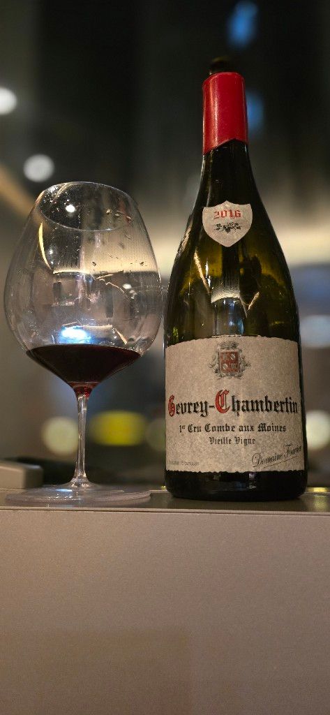 フーリエFourrier 2011 Gevrey-Chambertin Domaine Fourrier Gevrey Chambertin Vieille Vigne 2011 750ml