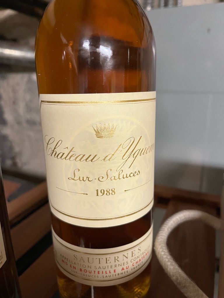Château d'Yquem Sauternes 1987 750ml 1987 Château d'Yquem - CellarTracker