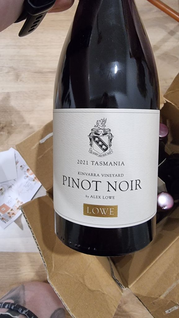 2022 Lowe Family Wines Pinot Noir Kinvarra Vineyard, Australia