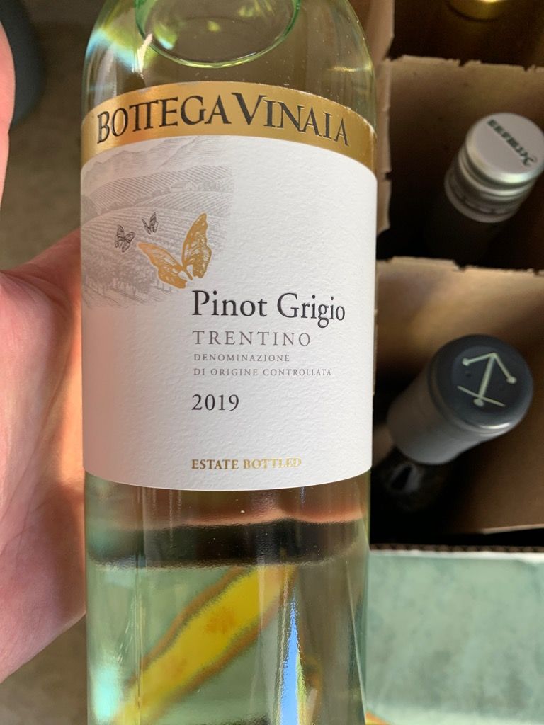 2019 Bottega Vinai Pinot Grigio, Italy, TrentinoAlto Adige, Trentino CellarTracker