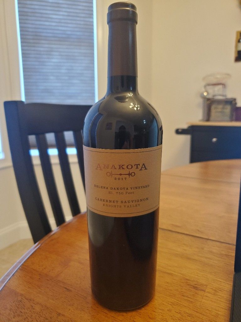 ヘレナ・ダコタ・ヴィンヤード カベルネ・ソーヴィニヨン2012