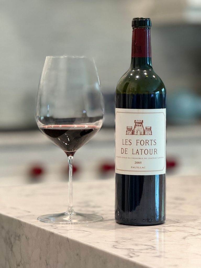 2005 Château Latour Les Forts de Latour - CellarTracker