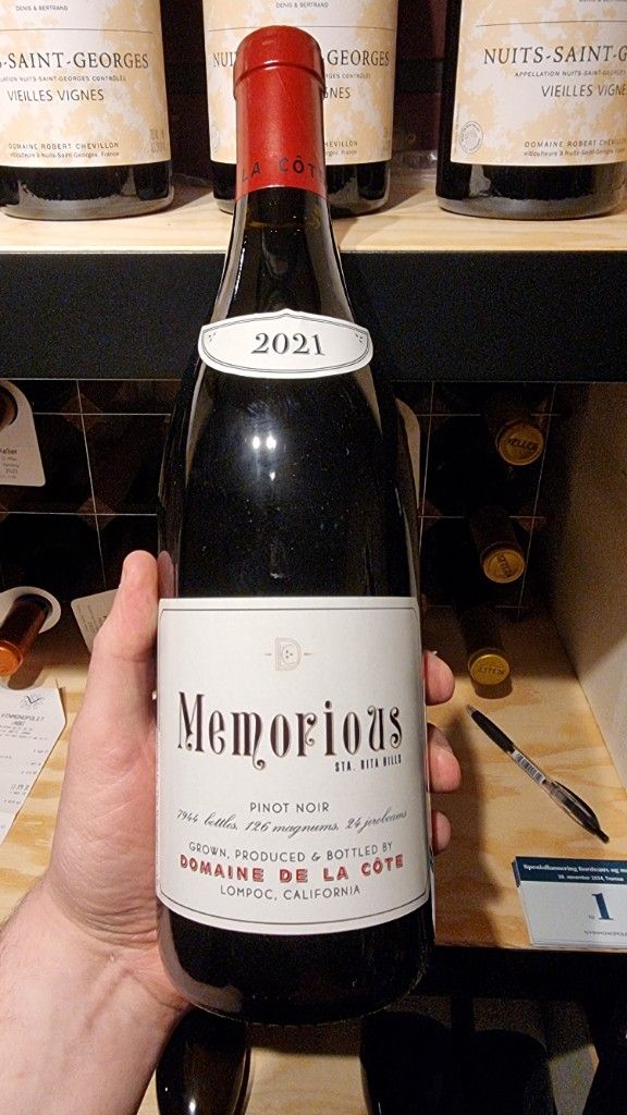 2014 Domaine de la Côte Pinot Noir Memorious - CellarTracker