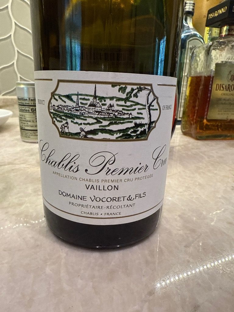 Vocoret 2024 Domaine Vocoret et Fils Chablis 1er Cru Vaillons, France, Burgundy ...