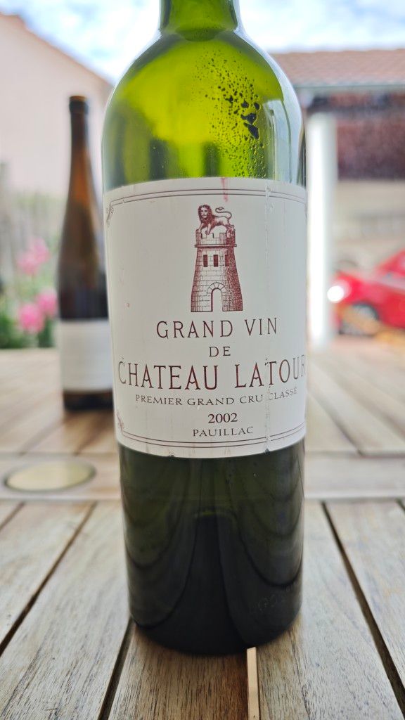 ワイン CHATEAU LATOUR 2001 Chateau Latour, Pauillac, 2001