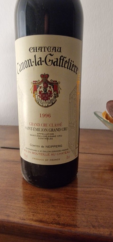 1996 Château Canon-la-Gaffelière - CellarTracker