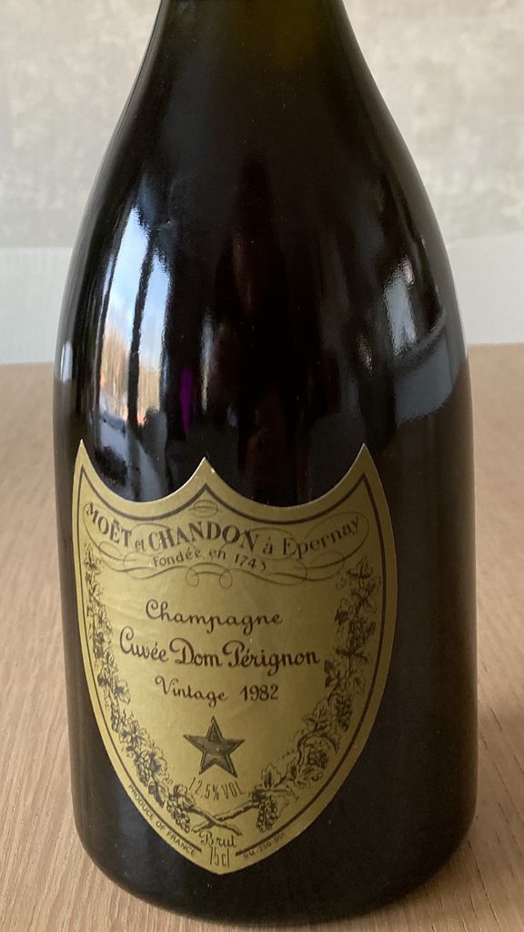 1983 Moët & Chandon Champagne Cuvée Dom Pérignon - CellarTracker