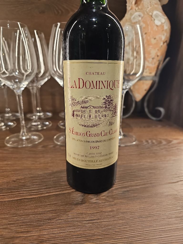 1997 Château La Dominique, France, Bordeaux, Libournais, Saint-Émilion ...