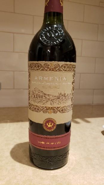 Вино армения красное сухое год урожая 2011 12% 750мл стекло (4850008150094)