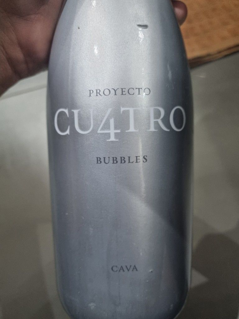 N.V. Bodegas Concavins Cava Proyecto CU4TRO Bubbles - CellarTracker