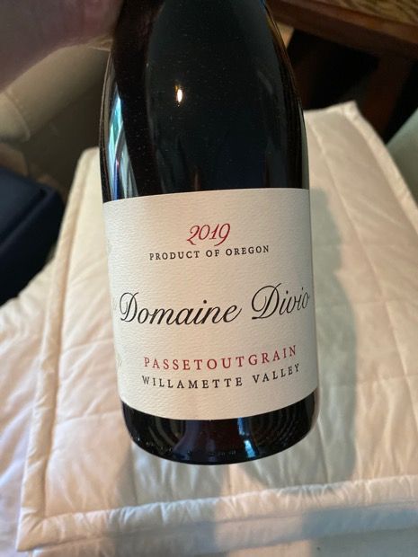 2019 Domaine Divio Passetoutgrain - CellarTracker 2019 Domaine Divio Passetoutgrain - CellarTracker