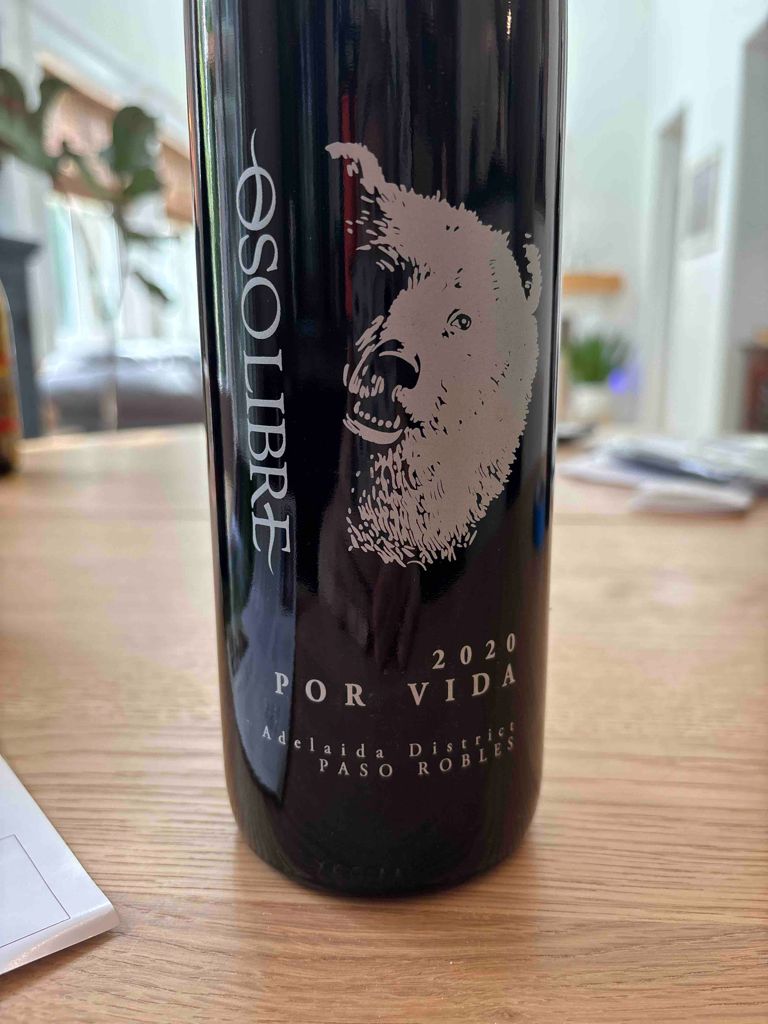 2015 Oso Libre Por Vida, USA, California, Central Coast, Paso Robles ...
