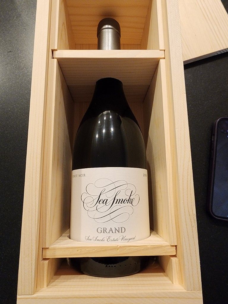 2018 Sea Smoke Pinot Noir Grand - CellarTracker