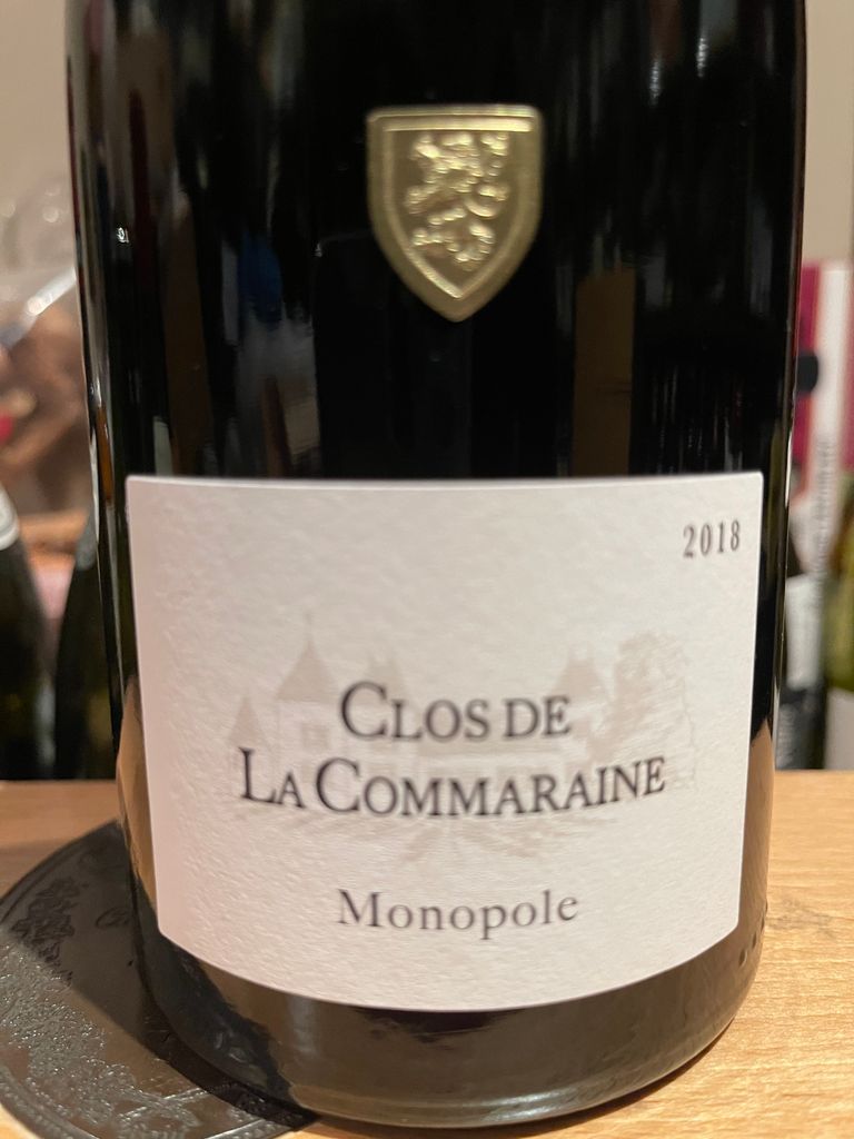 2018 Domaine de la Commaraine Pommard 1er Cru Clos de la 2018 Domaine de la Commaraine Pommard 1er Cru Clos de la