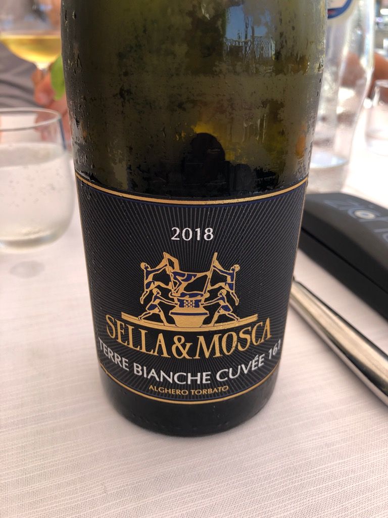 高品質の人気 2018 Sella & Mosca Torbato Alghero Terre Bianche Cuvée 161 ワイン