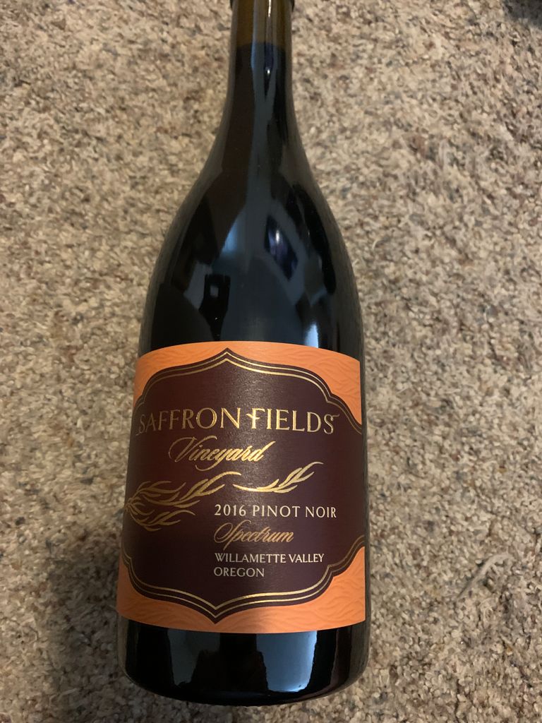 2016 Saffron Fields Vineyard Pinot Noir Spectrum, USA, Oregon