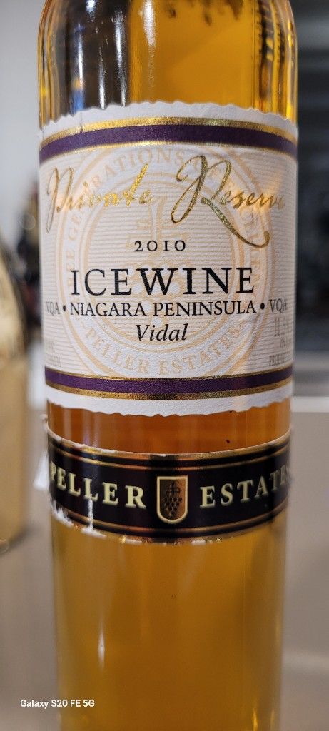 Peller Estates ICEWINE Vidal 375ml 2010 2010 Peller Estates