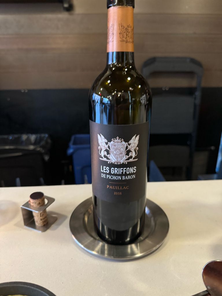 2016 Château Pichon-Longueville Baron Les Griffons de Pichon Baron