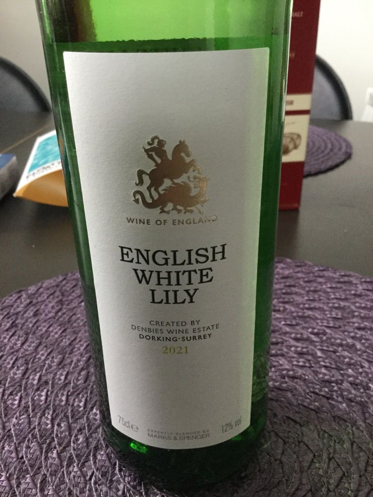 2021 Denbies Wine Estate English White Lily Denbies wine estate, United Kingdom, England, Surrey